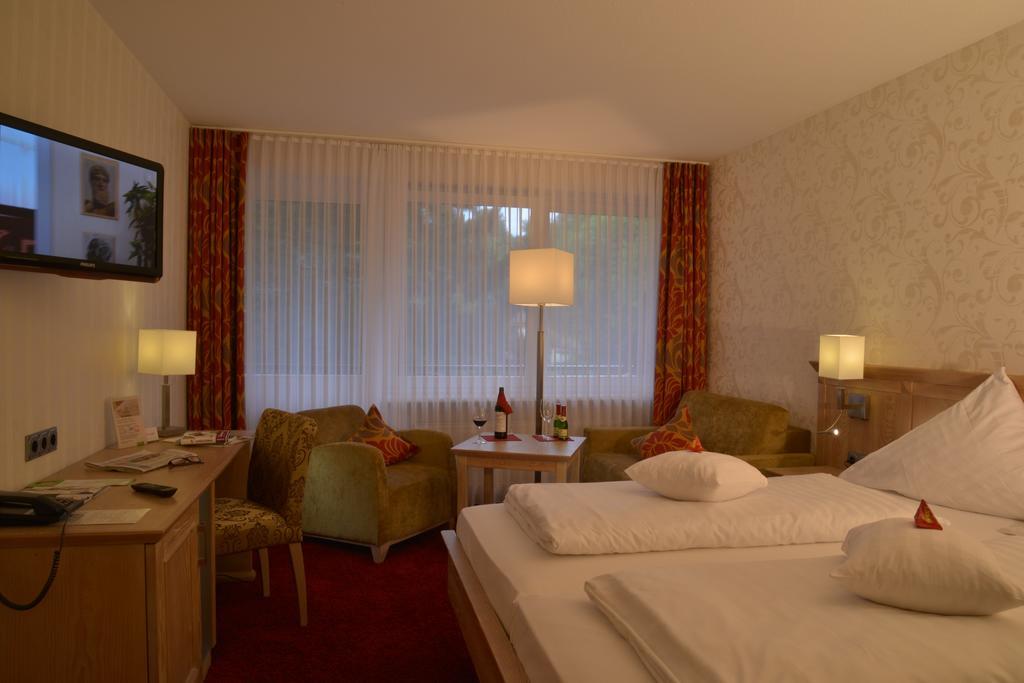 Parkhotel Zum Stern 오베라울라 외부 사진