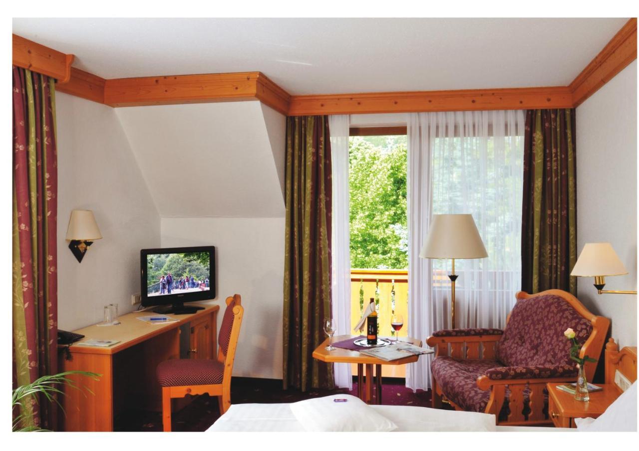 Parkhotel Zum Stern 오베라울라 외부 사진